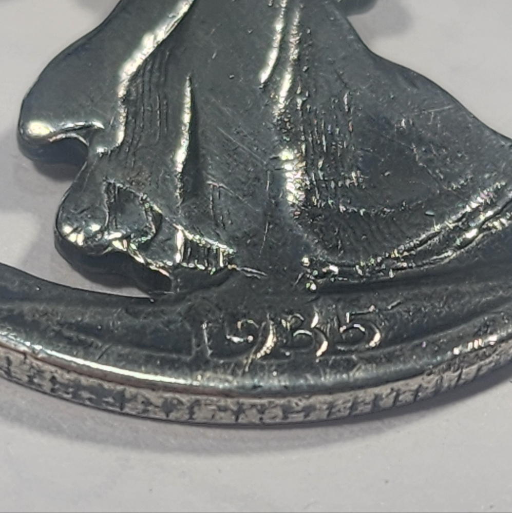 1935 Walking Liberty Half Dollar Coin Pendant. - Picture 3 of 5